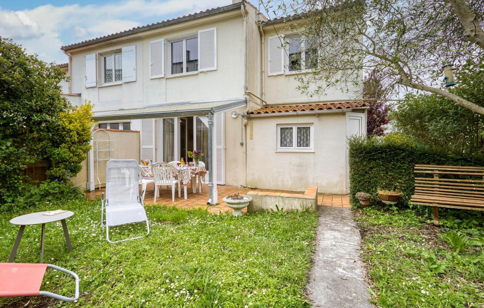 Holiday home 3 Bedroom Awesome In